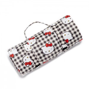 Black Hello Kitty Hello Kitty x Baggu 50th Anniversary Puffy Picnic Blanket (Black Gingham) | CA_HK63471