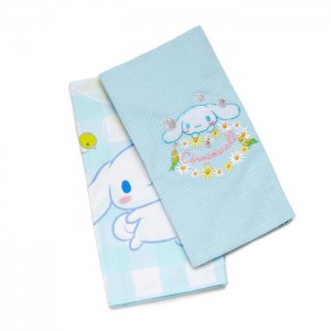 Blue Hello Kitty Cinnamoroll Gingham Floral Kitchen Towel Set | CA_HK28013