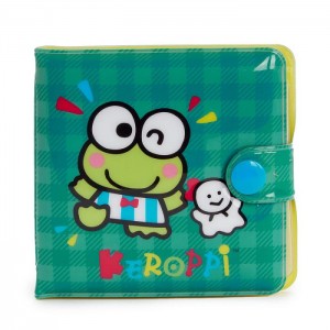 Green Hello Kitty Keroppi Vinyl Snap | CA_HK67803