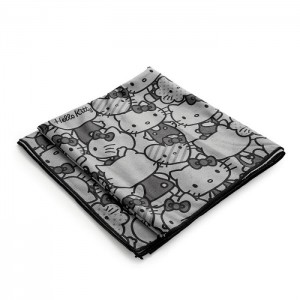 Grey Hello Kitty Hello Kitty Bath Towel (Pretty Pose Monochrome Series) | CA_HK21471