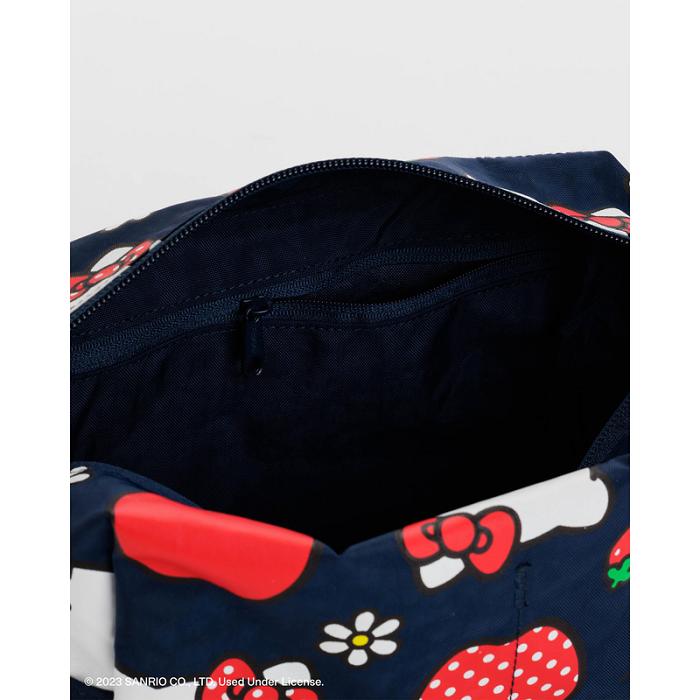 Black Hello Kitty Hello Kitty x Baggu Dopp Kit (Apples) | CA_HK73253