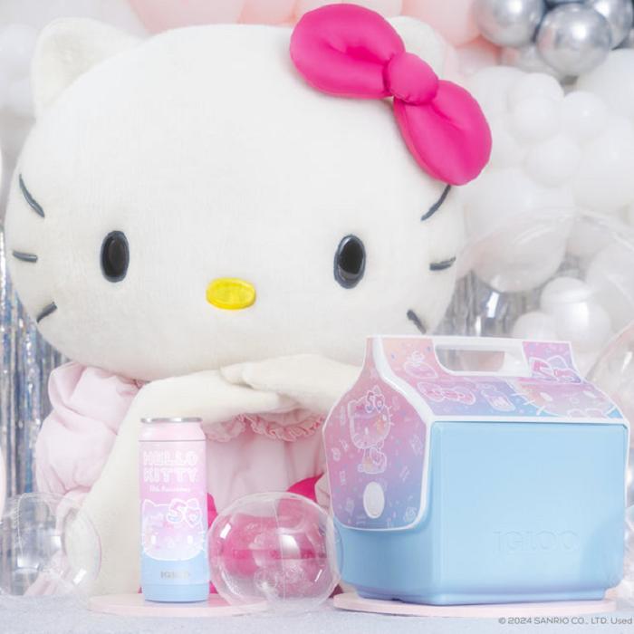 Blue Hello Kitty Hello Kitty x Igloo 50th Anniversary Little Playmate 7 Qt Cooler | CA_HK63978