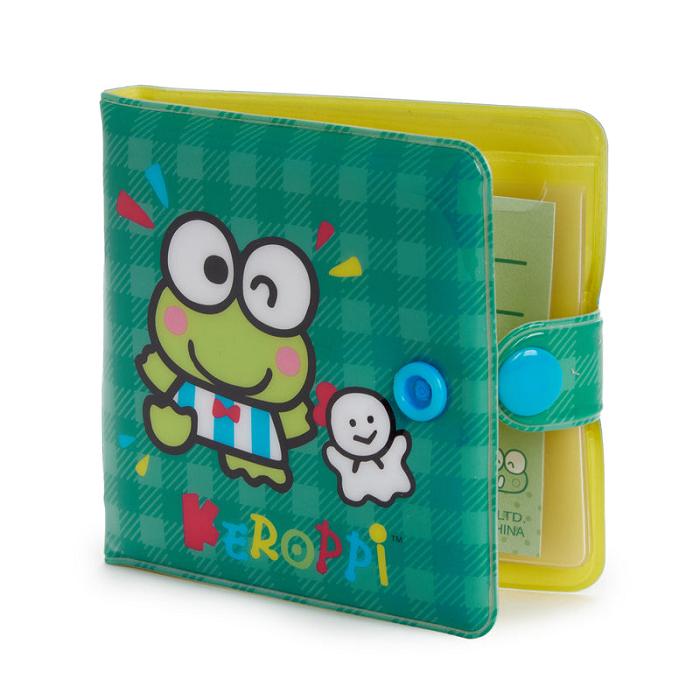 Green Hello Kitty Keroppi Vinyl Snap | CA_HK67803