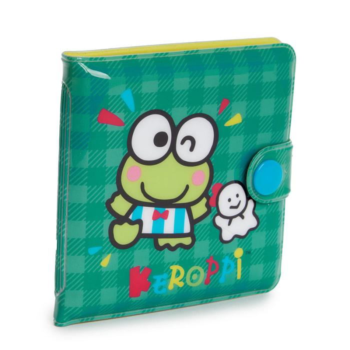 Green Hello Kitty Keroppi Vinyl Snap | CA_HK67803