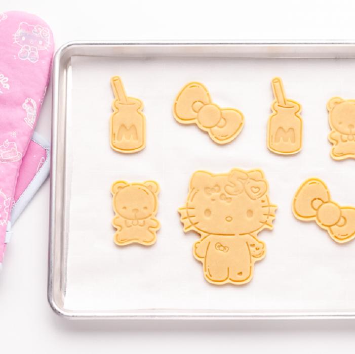 Pink Hello Kitty Hello Kitty 50th Anniversary Cookie Stamp and Frosting Set | CA_HK89584