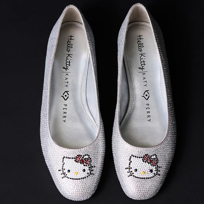 Silver Hello Kitty Hello Kitty x Katy Perry Crystal Ballet Flat (Silver) | CA_HK11850