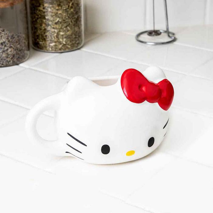 White Hello Kitty Hello Kitty Face Sculpted Mug (Red) | CA_HK87306