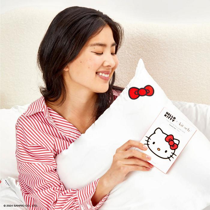 White Hello Kitty Hello Kitty x Kitsch Bow Pillowcase (Solid Ivory) | CA_HK42029