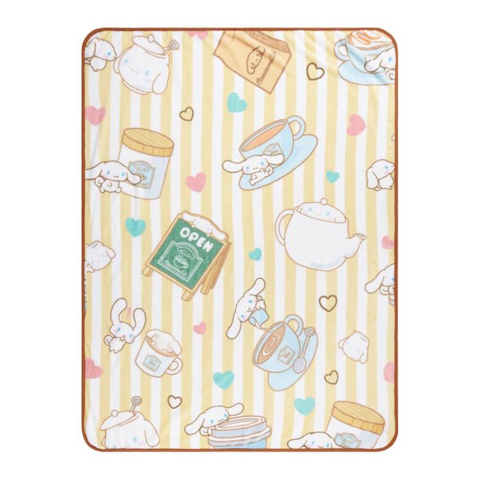 Yellow Hello Kitty Cinnamoroll Café Throw Blanket | CA_HK21467