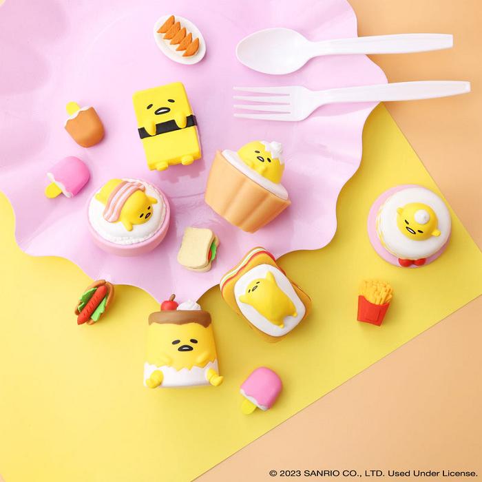 Yellow Hello Kitty Gudetama Capsule Squishies (Series 1) | CA_HK47474